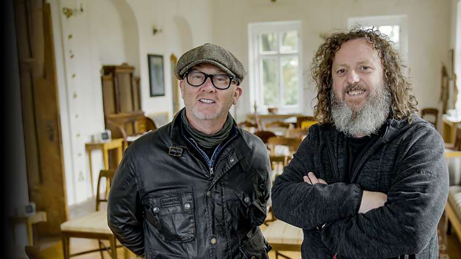 Salvage Hunters backdrop